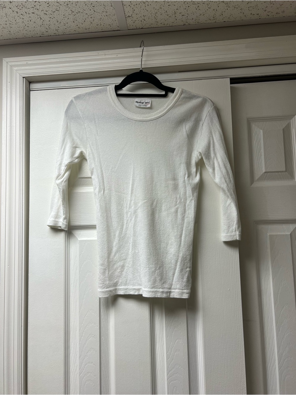 Michael Stars White Long Sleeve Lightweight Crewneck Top